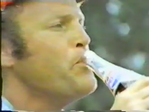 1972 Pepsi-Cola Commercial "Outdoors"